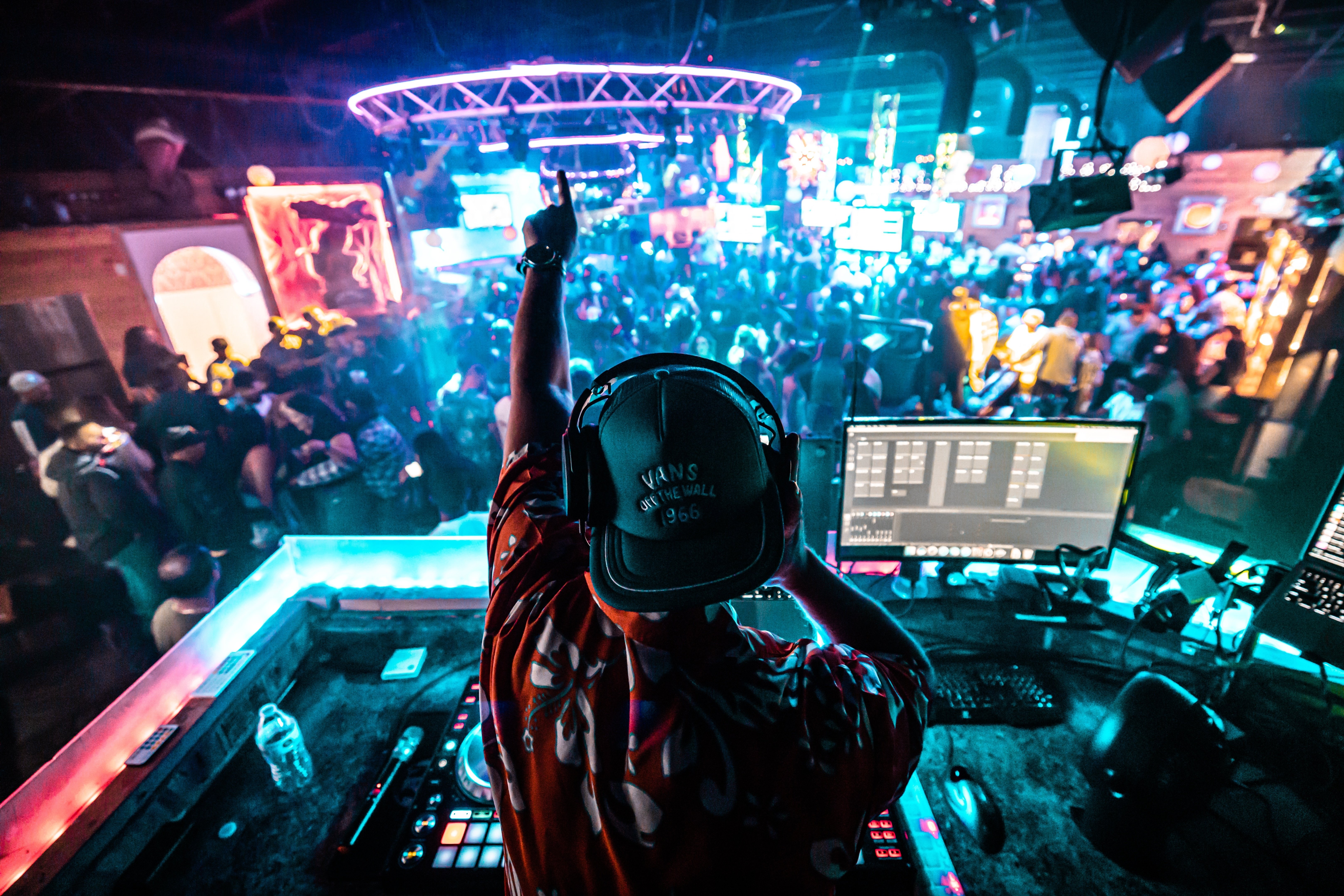 dj nachtleven